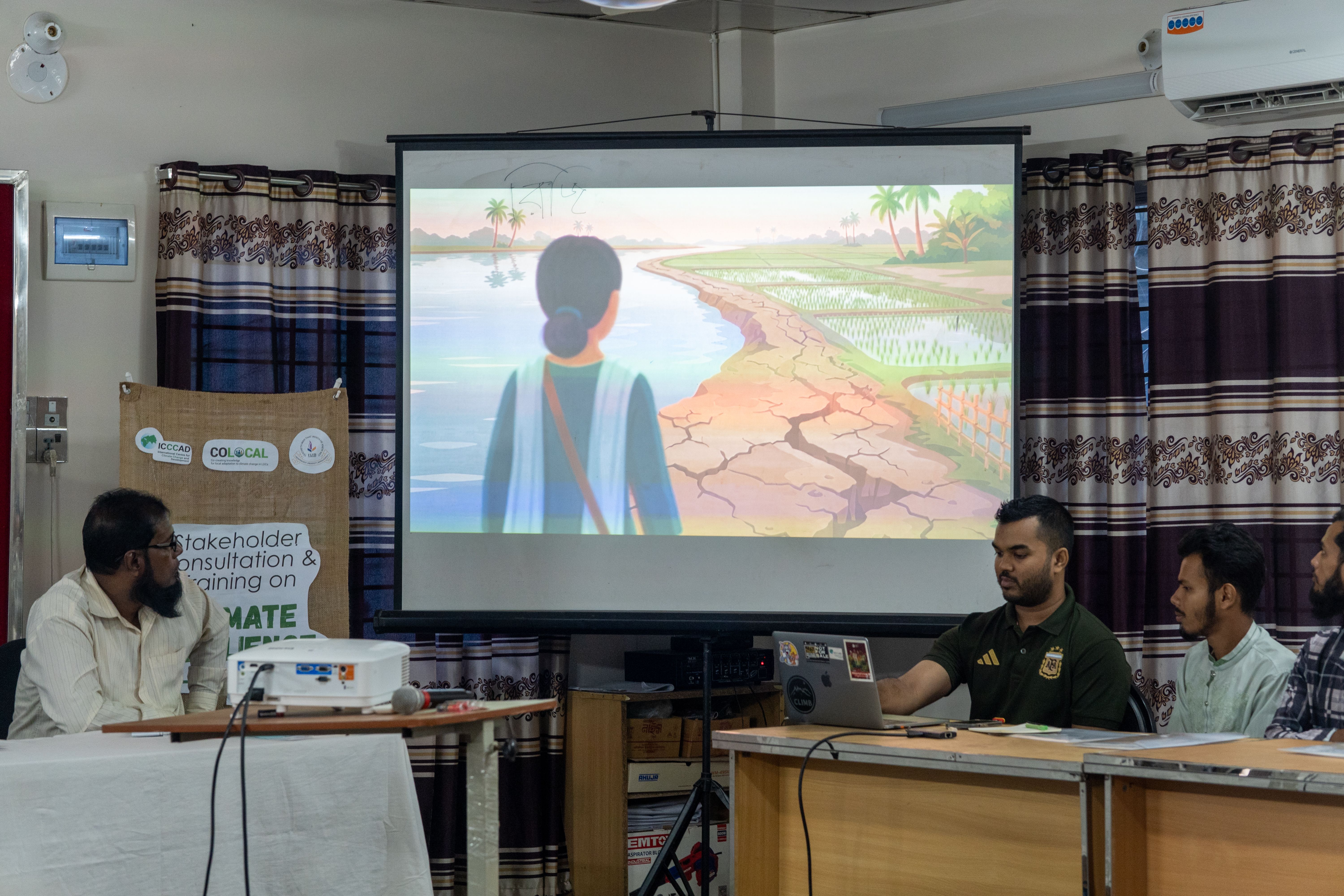 ICCCAD-IUB and LSS arrange follow-up training workshop on LLA with local communities in Patuakhali