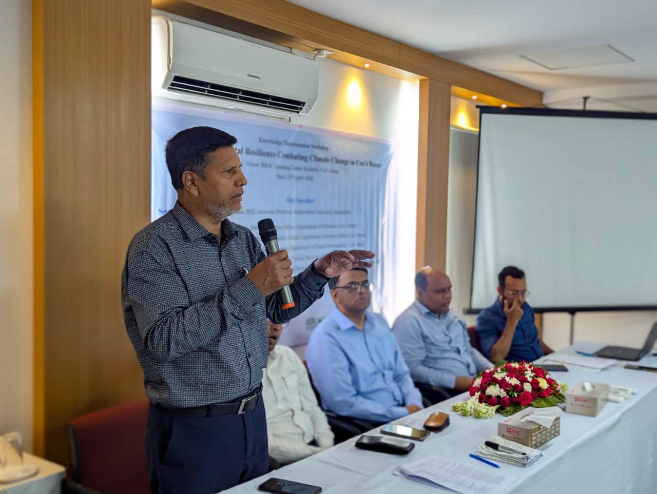 ICCCAD-IUB and Nirmol Bangladesh Conduct Follow-up Workshop in Cox's Bazar