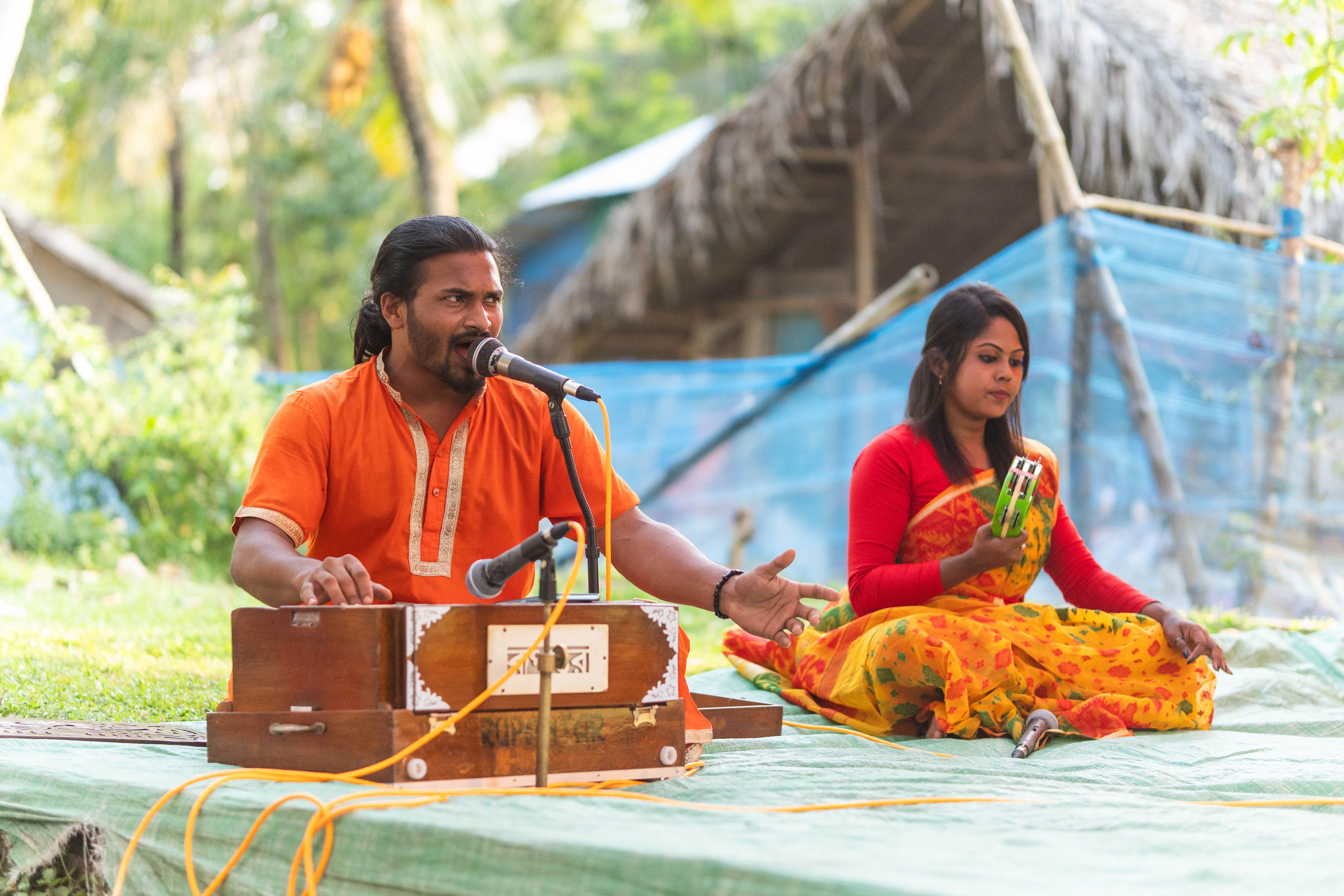 Knowledge Dissemination through Creative Medium: Potsong at Dacope, Khulna