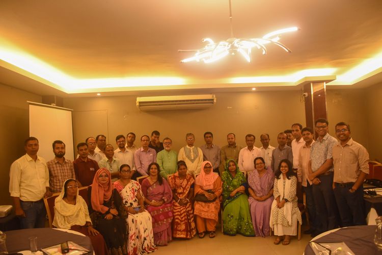 DESM and ICCCAD hold Policy Dialogue on Climate Change Adaptation at Khulna City